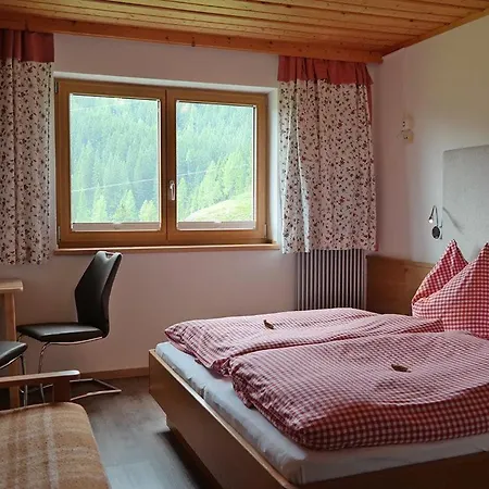 Inn Mittereggalm *